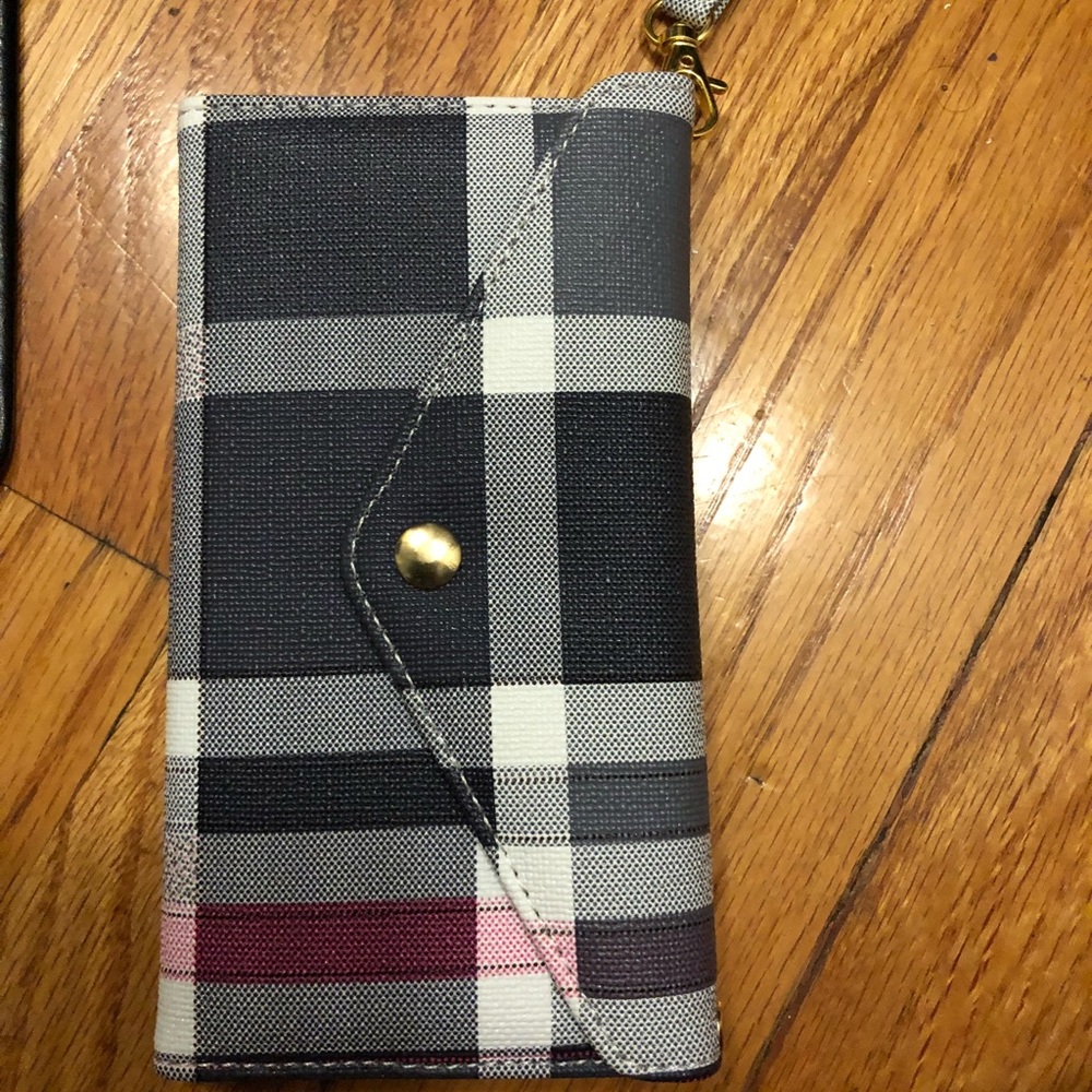 CLOSEOUT !!iPhone X wallet case